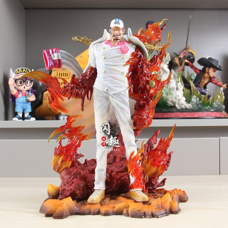 34cm 레드 독 사카즈키 야광 액션 피규어, 해군 테 - Dog Toys 리뷰 및 가격